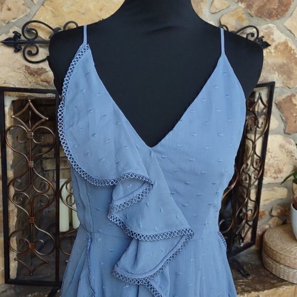Keepsake Hideaway Blue Hydrangea Ruffled‎ Midi Dress Sz L - Picture 4 of 16